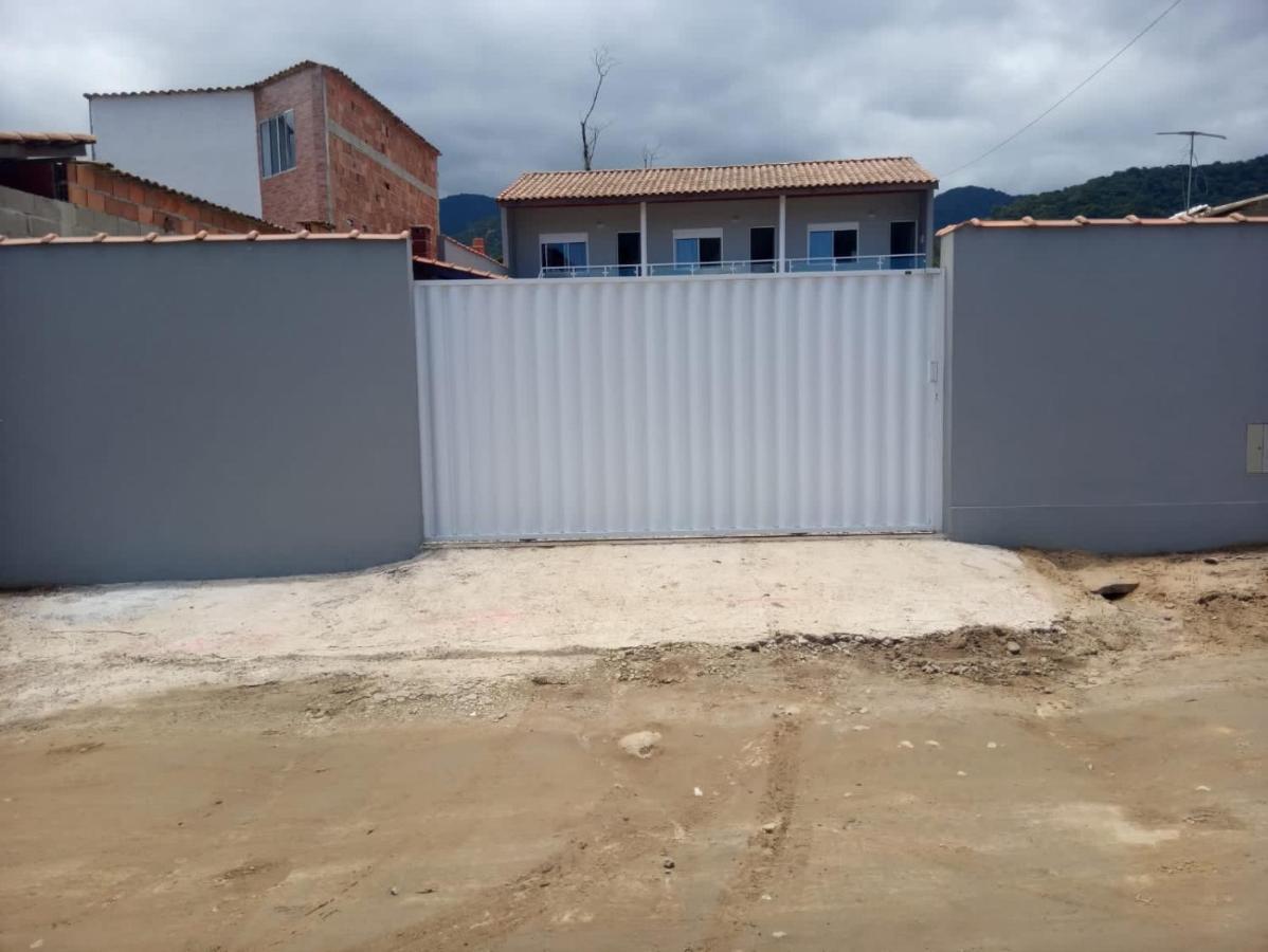 Casa Nova Com Piscina Proxima A Praia E Menos De 3Km Do Centro De Ubatuba Exterior photo