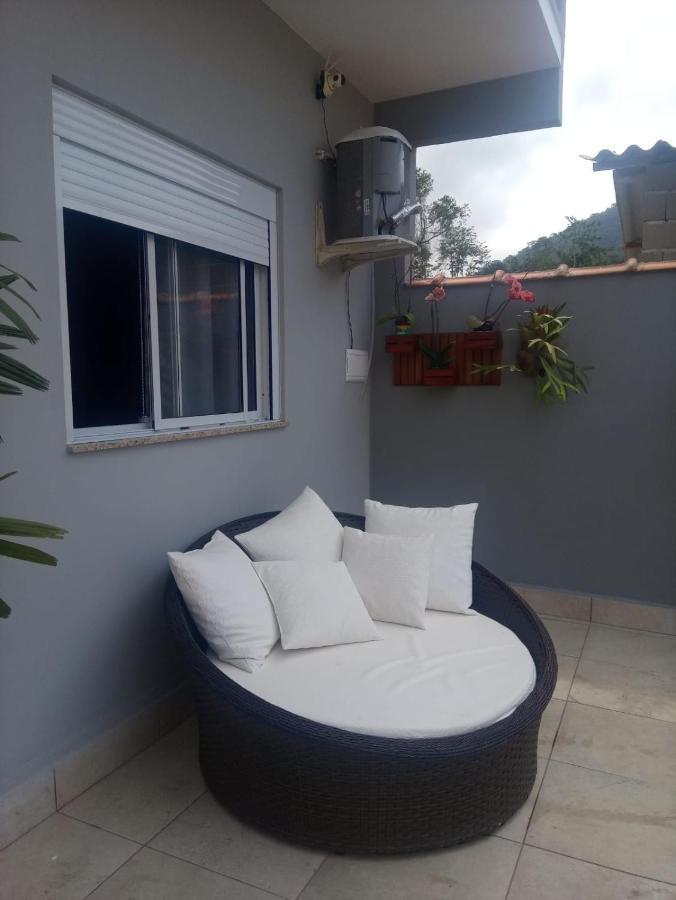 Casa Nova Com Piscina Proxima A Praia E Menos De 3Km Do Centro De Ubatuba Exterior photo